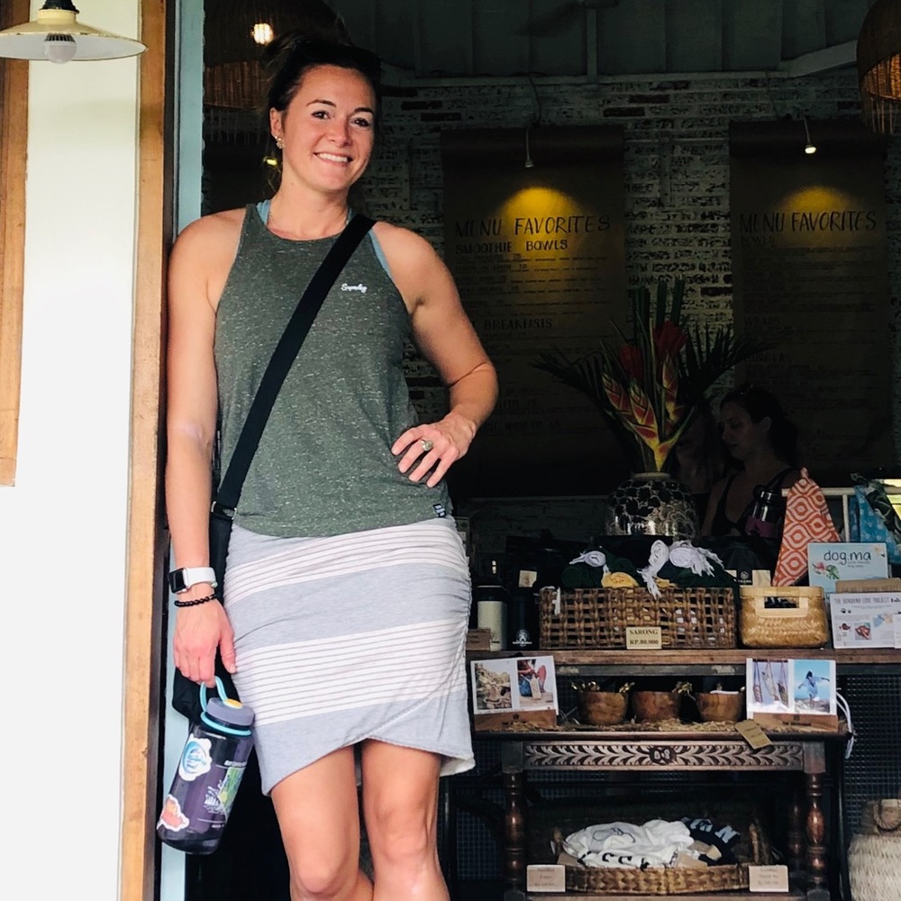 LULULEMON Fitted, pencil skirt